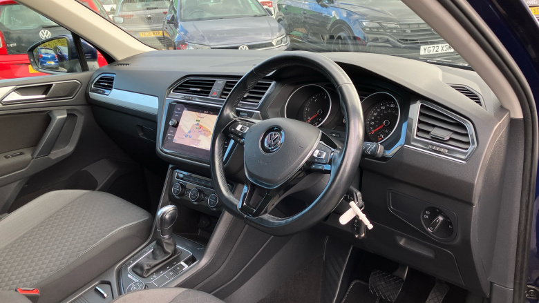 Volkswagen Tiguan 2.0 TDi 150 4Motion SE Nav 5dr DSG Diesel Estate